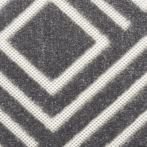 HomeRoots 7' Modern Gray Geometric Area Rug - Stylish Low-Pile Design for Living Rooms & Entryways 8' X 10' 569761