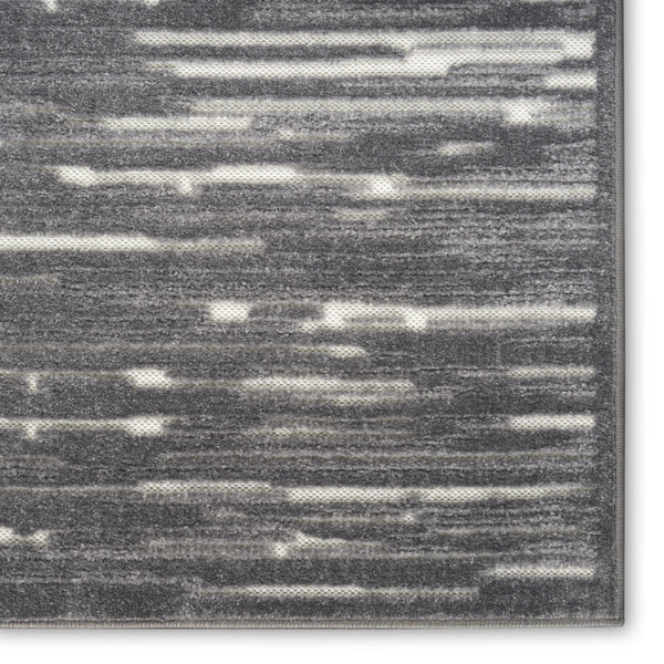 Homeroots 8' X 10' Gray Geometric Area Rug  Polypropylene 569762