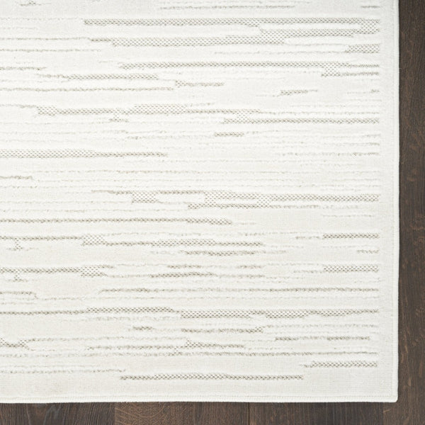 HomeRoots 8' Ivory Geometric Area Rug - Modern Design for Stylish Living Spaces, Easy Maintenance & Durability 8' X 10' 569766
