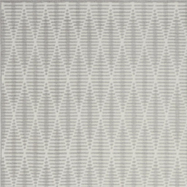 HomeRoots 8' Gray Geometric Area Rug - Modern Design for Sophisticated Spaces, Easy Care & Durability in Style 8' X 10' 569767