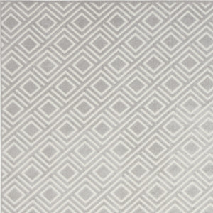 Homeroots 8' X 10' Gray Geometric Area Rug  Polypropylene 569769