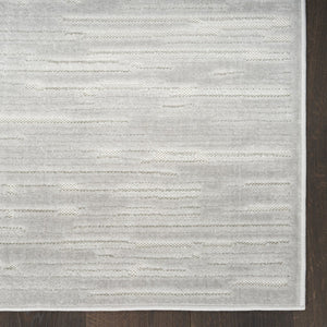HomeRoots 8' Modern Gray Geometric Area Rug - Durable, Low-Maintenance Design for Stylish Home Interiors 8' X 10' 569770