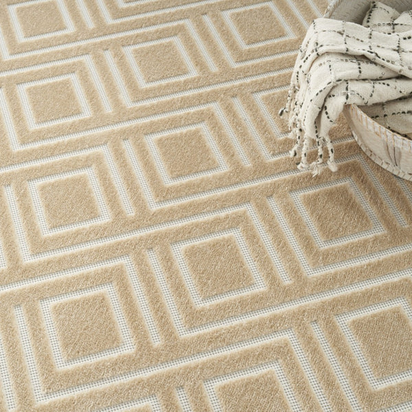 HomeRoots 8' Tan Geometric Area Rug - Modern, Easy-Care Floor Covering for Stylish Living Spaces and Durability 8' X 10' 569772