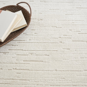 Homeroots 9' X 12' Beige Geometric Area Rug  Polypropylene 569777