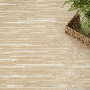 HomeRoots 7' Modern Tan Geometric Area Rug - Stylish, Durable Design for Living Rooms & High-Traffic Spaces 9' X 12' 569801