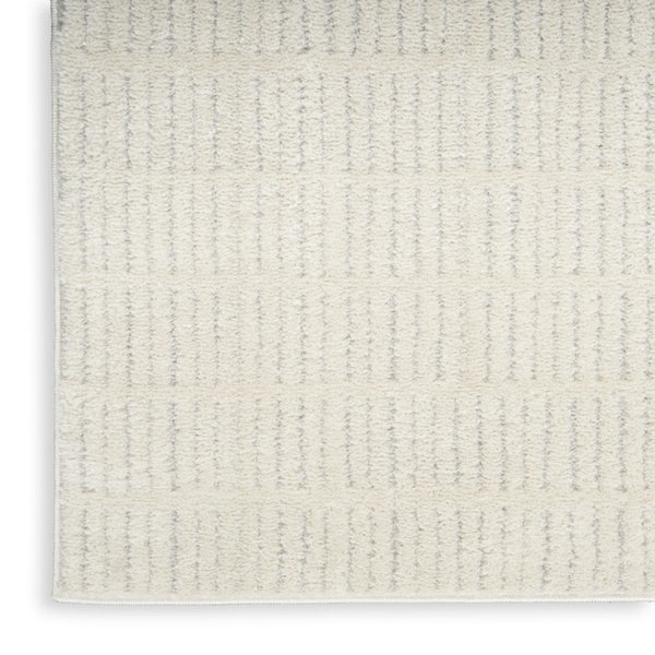 Homeroots 10' Ivory And Gray Geometric Runner Rug - Stylish, Durable, Stain-resistant For Hallways And More  Polyester 569817