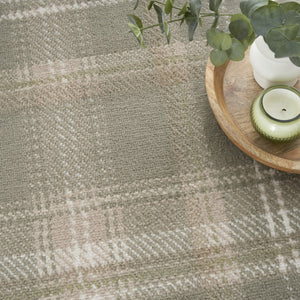 HomeRoots 6' Olive Green and Ivory Plaid Area Rug - Cozy, Durable Design Perfect for Family Spaces and More 6' X 9' 569852