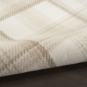 HomeRoots 8' Ivory Plaid Round Rug - Timeless Power-Loomed Design for Classic Elegance in Any Space 8' Round 569860