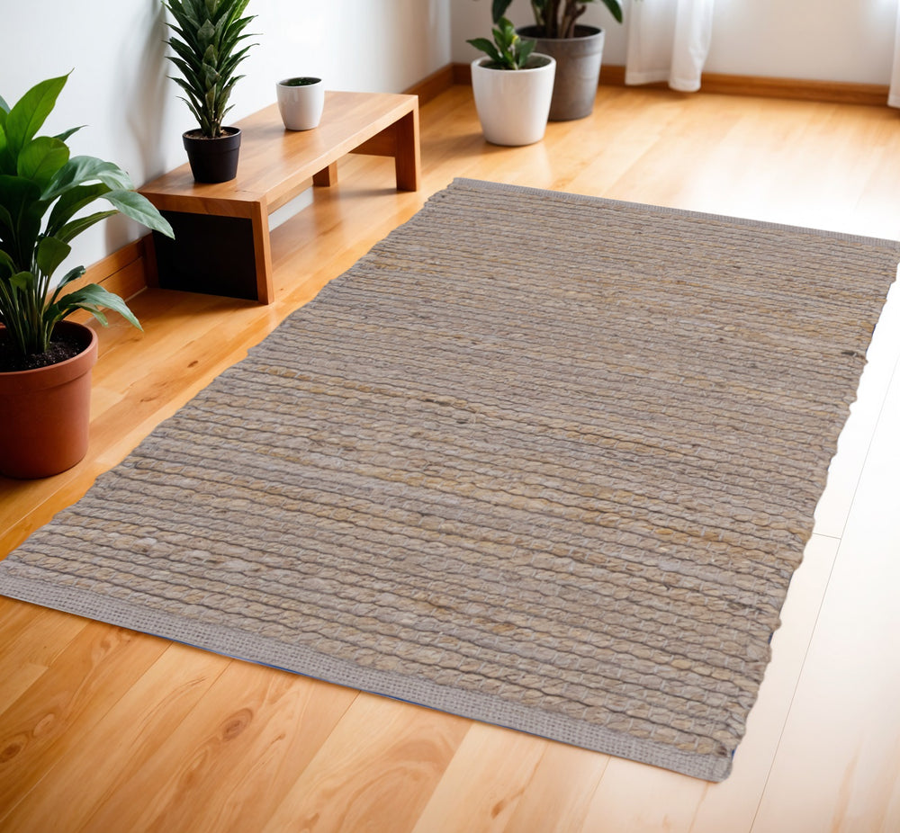 Homeroots 4' X 6' Gray Jute Hand Woven Area Rug  Jute 569876