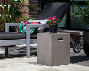 Sunpan Castor End Table - Urban Chic Concrete Design Perfect for Modern Interiors and Stylish Outdoor Spaces Grey