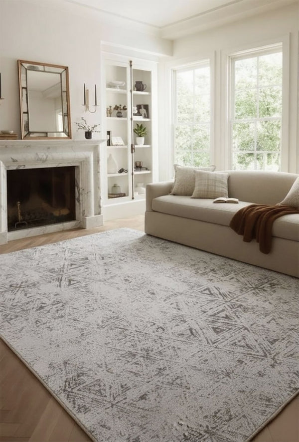 HomeRoots 5' Cream and Beige Abstract Area Rug - Contemporary Design, Stain-Resistant, Perfect for Any Room 7' X 10' 570089