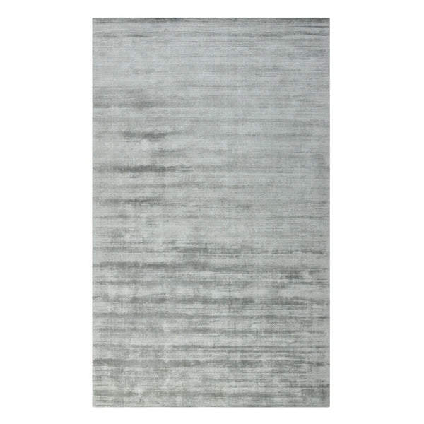 HomeRoots 4' Elegant Silver and Gray Abstract Hand-Woven Area Rug for Contemporary Home Décor and Comfort 5' X 8' 570208