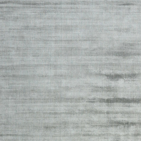 HomeRoots 4' Elegant Silver and Gray Abstract Hand-Woven Area Rug for Contemporary Home Décor and Comfort 5' X 8' 570208