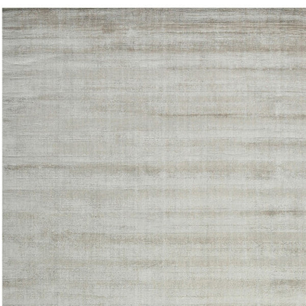 HomeRoots 4' Hand-Woven Ivory and Gray Abstract Area Rug – Modern Sophistication for Any Space, Durable Elegance 4' X 6' 570231