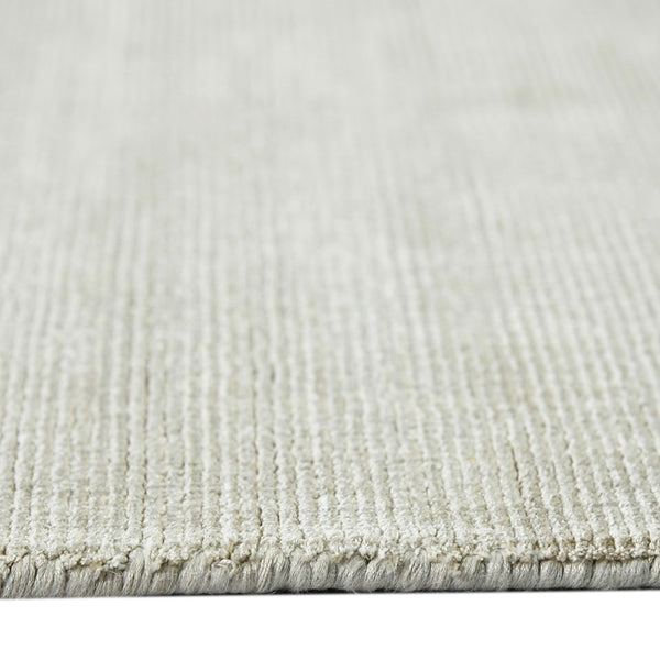 HomeRoots 4' Sand and Ivory Abstract Hand-Woven Area Rug - Artisanal Charm for Cozy, Modern Spaces 4' X 6' 570237
