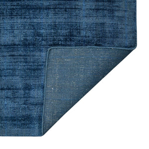 HomeRoots 4' Dark Blue Striped Hand-Woven Area Rug – Artisan Crafted Soft Viscose for Timeless Elegance in Any Room 4' X 6' 570249