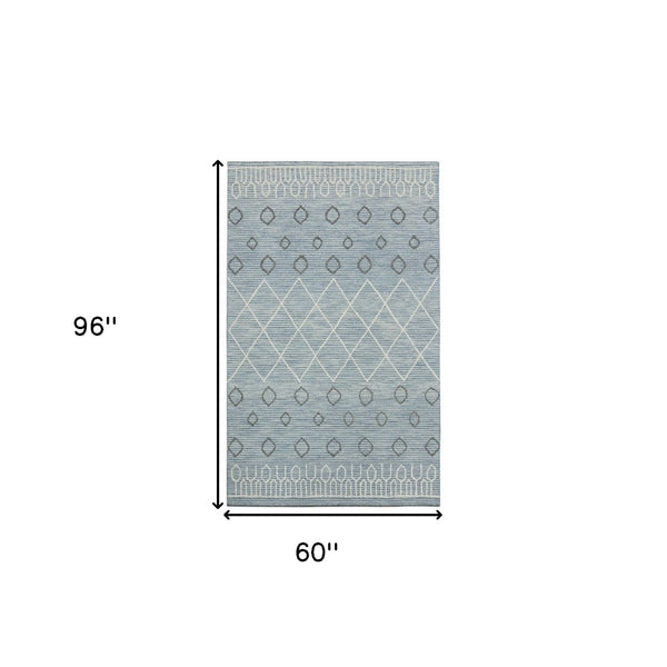 HomeRoots 5' Hand Hooked Wool Area Rug in Blue Gray and Ivory - Modern Geometric Design for Any Room 5' X 8' 570308