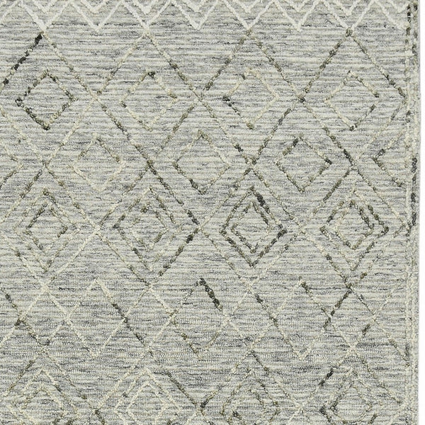 HomeRoots 5' Gray Ivory and Black Wool Argyle Hand Hooked Area Rug – Timeless Design for Cozy Interiors 5' X 8' 570312