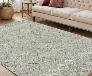 HomeRoots 5' Gray Ivory and Black Wool Argyle Hand Hooked Area Rug – Timeless Design for Cozy Interiors 5' X 8' 570312