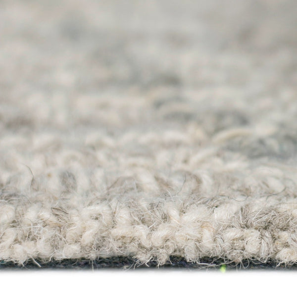 HomeRoots 5' Hand-Hooked Wool Southwestern Area Rug - Gray & Ivory, Artisan Crafted for Cozy Spaces 8' X 10' 570321
