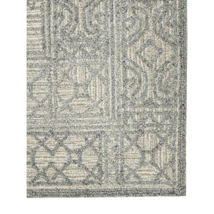 HomeRoots 5' Hand-Hooked Wool Southwestern Area Rug - Gray & Ivory, Artisan Crafted for Cozy Spaces 8' X 10' 570321