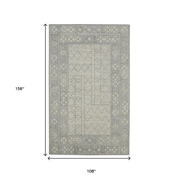 HomeRoots 5' Hand-Hooked Wool Southwestern Area Rug - Gray & Ivory, Artisan Crafted for Cozy Spaces 9' X 13' 570322