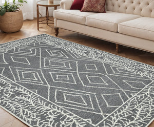 HomeRoots 5' Gray and Ivory Wool Geometric Hand-Hooked Area Rug - Artisanal Warmth for Modern Spaces 5' X 8' 570324