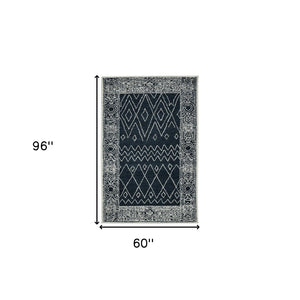 HomeRoots 5' Handcrafted Southwestern Wool Area Rug in Charcoal and Ivory – Perfect for Cozy Living Spaces 5' X 8' 570328