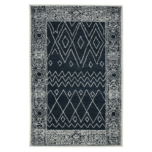 HomeRoots 5' Handcrafted Southwestern Wool Area Rug in Charcoal and Ivory – Perfect for Cozy Living Spaces 8' X 10' 570329
