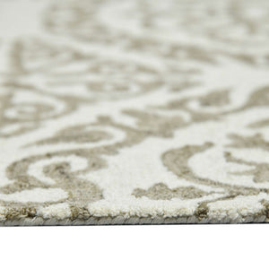 HomeRoots 5' Hand-Hooked Wool Medallion Area Rug in Ivory and Light Brown for Timeless Home Elegance 5' X 7' 570340