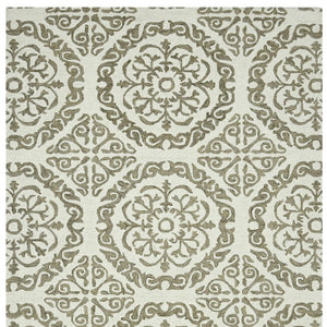 HomeRoots 5' Hand-Hooked Wool Medallion Area Rug in Ivory and Light Brown for Timeless Home Elegance 5' X 7' 570340
