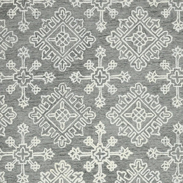 HomeRoots 5' Gray and Ivory Wool Hand-Hooked Oriental Area Rug – Artisanal Charm for Any Interior Space 5' X 7' 570344