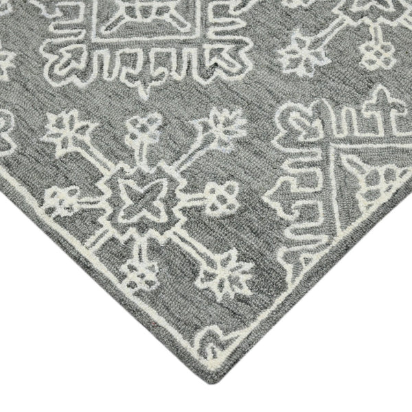 HomeRoots 5' Gray and Ivory Wool Hand-Hooked Oriental Area Rug – Artisanal Charm for Any Interior Space 8' X 11' 570346