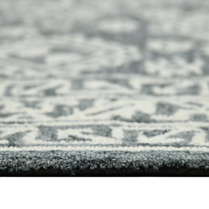 HomeRoots 5' Slate Gray and Ivory Hand-Hooked Wool Area Rug - Artisanal Comfort for Timeless Home Decor 5' X 7' 570360