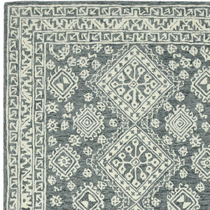 HomeRoots 5' Slate Gray and Ivory Hand-Hooked Wool Area Rug - Artisanal Comfort for Timeless Home Decor 5' X 7' 570360