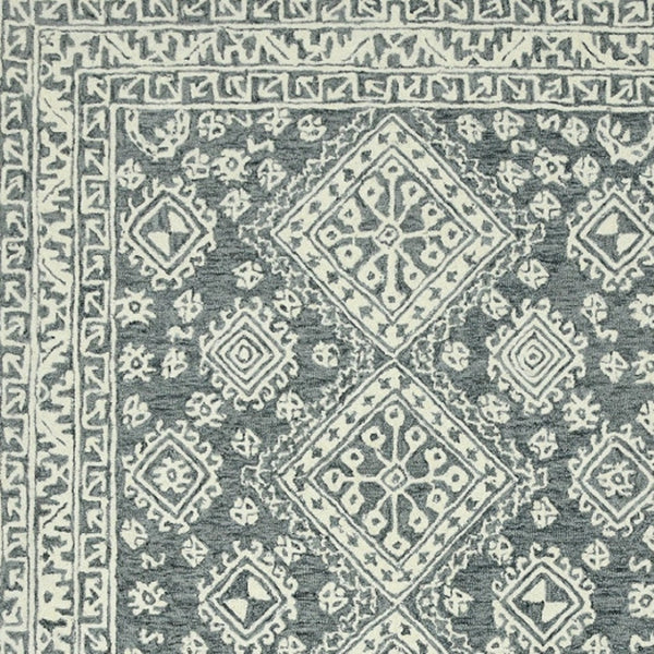 HomeRoots 5' Slate Gray and Ivory Hand-Hooked Wool Area Rug - Artisanal Comfort for Timeless Home Decor 8' X 10' 570361