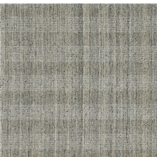 HomeRoots 5' Hand-Woven Gray and Beige Wool Plaid Area Rug - Timeless Comfort for Any Living Space Decor 8' X 10' 570478