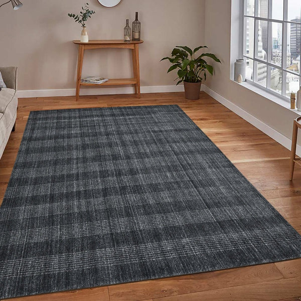 HomeRoots 5' Hand-Woven Charcoal and Gray Wool Plaid Area Rug for Timeless Style and Comfort in Any Room 9' X 12' 570494