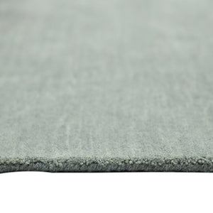 HomeRoots 4' Gray Wool Hand-Woven Area Rug – Artisanal Comfort and Style for Cozy Spaces and Entryways 9' X 12' 570646