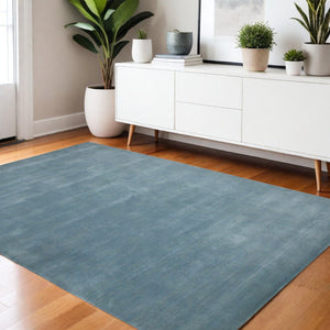 HomeRoots 4' Light Blue Hand-Woven Wool Area Rug - Luxurious, Durable, and Perfect for Any Room Decor 4' X 6' 570655
