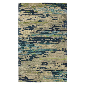HomeRoots 4' Sand and Green Wool Area Rug - Hand-Tufted Abstract Design for Modern Spaces and Comfort 4' X 6' 570746
