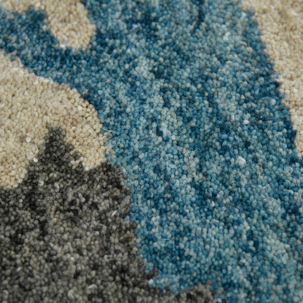 HomeRoots 4' Blue Gray and Ivory Abstract Hand-Tufted Wool Area Rug for Cozy Modern Interiors and Comfort 5' X 8' 570757
