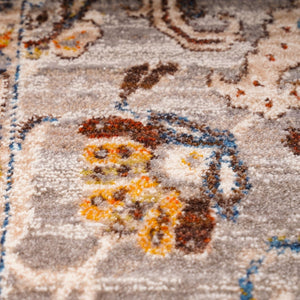 HomeRoots 4' Gray Tan and Beige Oriental Area Rug with Fringe - Timeless Elegance for Any Room Decor 9' X 13' 570920