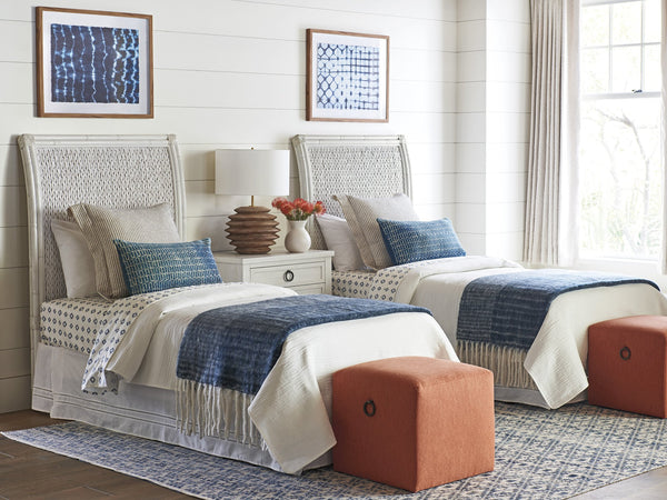 Lexington Tommy Bahama Home Siesta Key Woven Headboard - Coastal Elegance With Natural Textures And Sophisticated Design Appeal Caribbean Sands  570-131hb