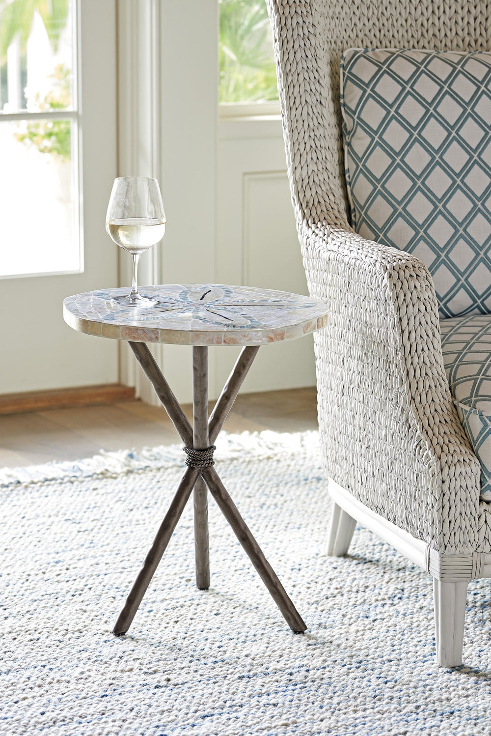 Lexington Tommy Bahama Home Sand Dollar End Table - Coastal Elegance With Unique Handcrafted Shell Inlay And Aged Pewter Base Caribbean Sands  570-956