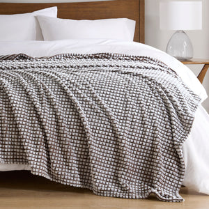 JLA Home Madison Park - Blanket Plush polyester grid design, OEKO-TEX certified, lightweight all-season throw for cozy modern livingroom comfort Brown MP51-8425