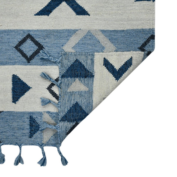 HomeRoots 5' Handmade Wool Flatweave Area Rug in Sky Blue, Gray, and Black – Tribal Design with Fringe 8' X 10' 571085