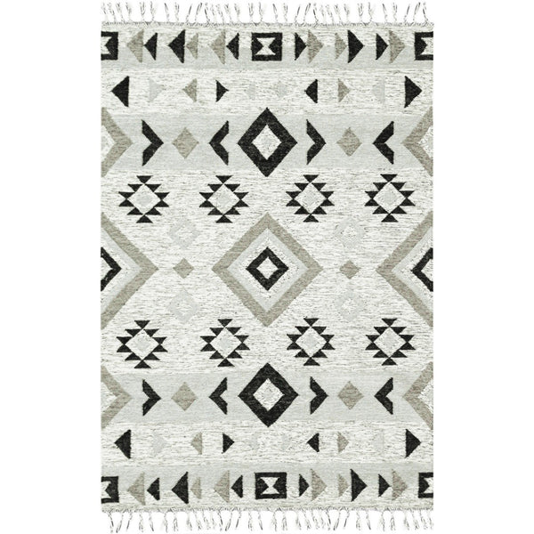 HomeRoots 5' Handmade Wool Area Rug with Striking Silver, Black & Gray Tribal Design – Perfect for Any Space 5' X 8' 571092