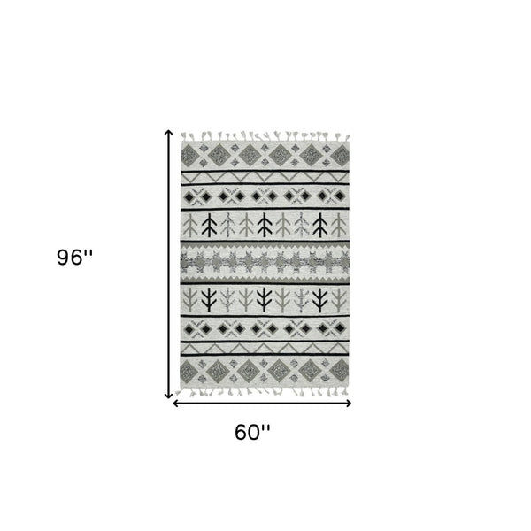HomeRoots 5' Handmade Wool Tribal Area Rug in Ivory, Gray, and Black - Artisanal Flatweave with Fringe 5' X 8' 571096