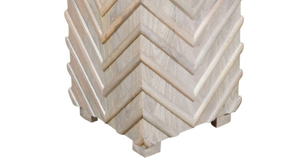 Homeroots 24" White Distressed Solid Wood Square End Table - Rustic Charm For Living Room & Bedroom Decor   571194